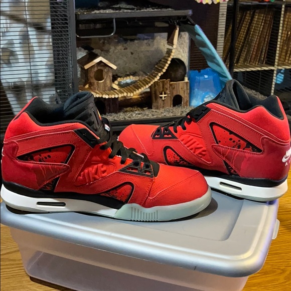 Nike Air Tech Challenge - Picture 7 of 8